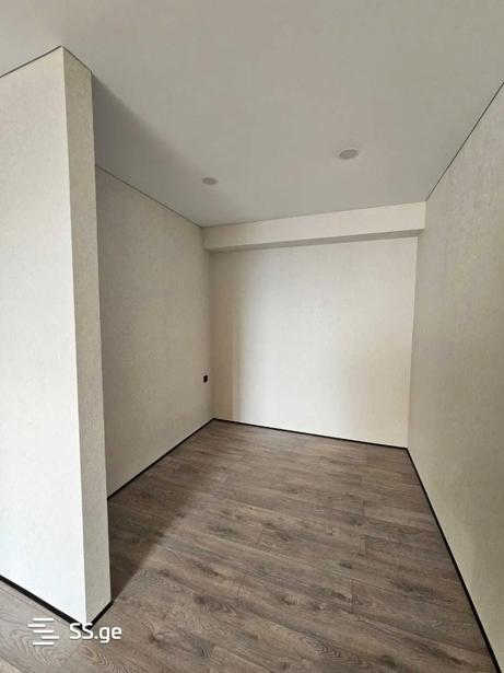 https://static.ss.ge/20251211/13_68c48e04-8c64-434a-8032-71eac198146e_Thumb.jpg