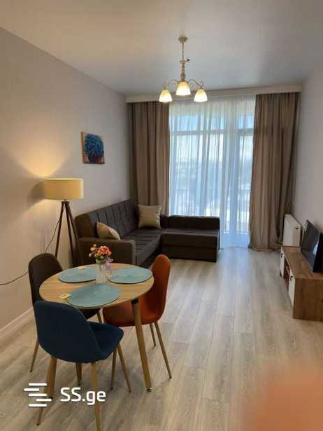 https://static.ss.ge/20251214/10_648019b8-75b8-418b-9933-90caafd8bb7a_Thumb.jpg