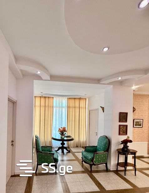 10 Room Private House For Rent. Shindisi view 4