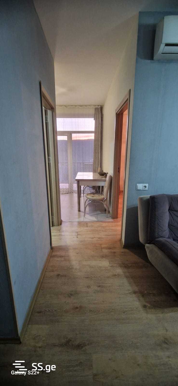 2 Room Flat Daily Rent. Samgori view 3