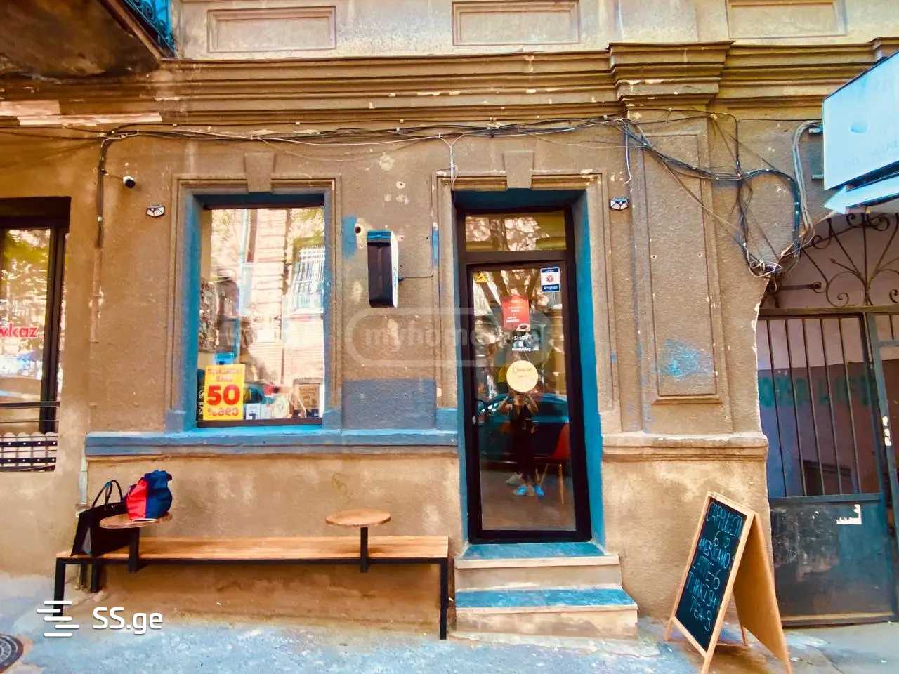 Commercial Space For Sale. Vera view 3