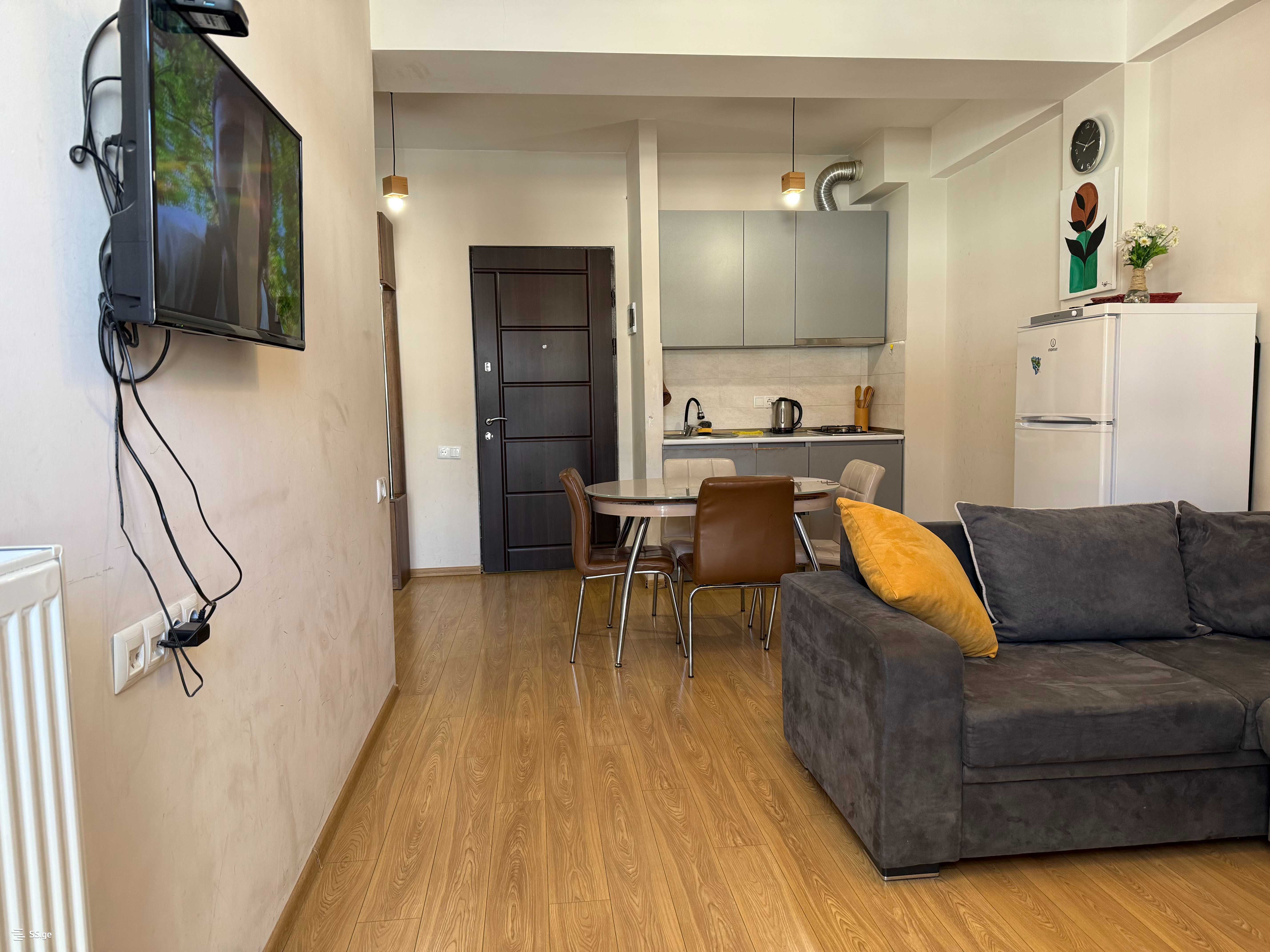 2 Room Flat Daily Rent. Bakuriani, 3 of 8