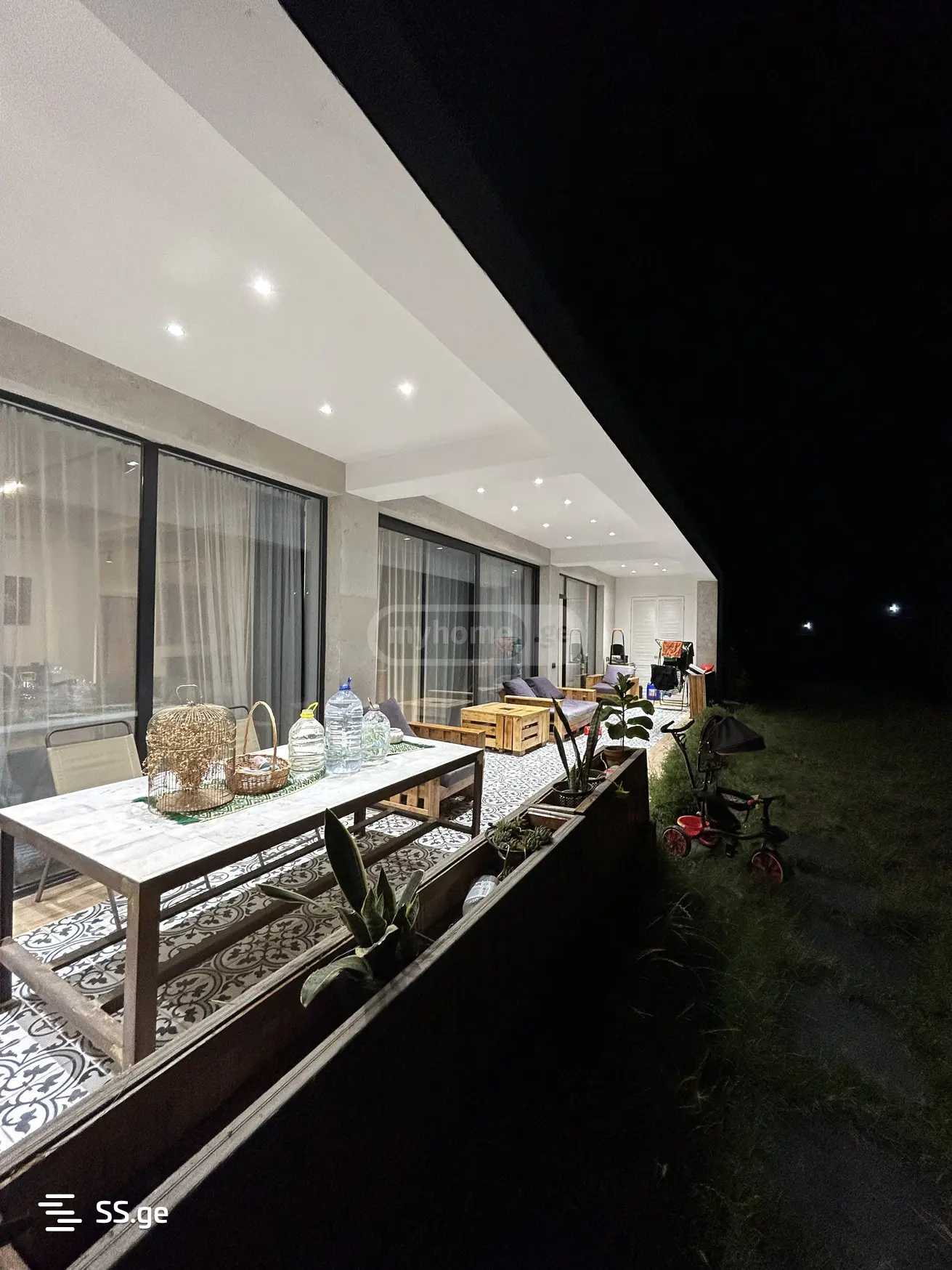 7 Room Private House For Rent. Napetvrebi view 1