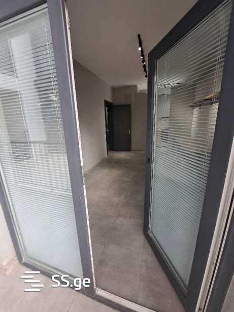 https://static.ss.ge/20251218/17_d084a311-81d5-40f8-8be1-873a98902681_Thumb.jpg