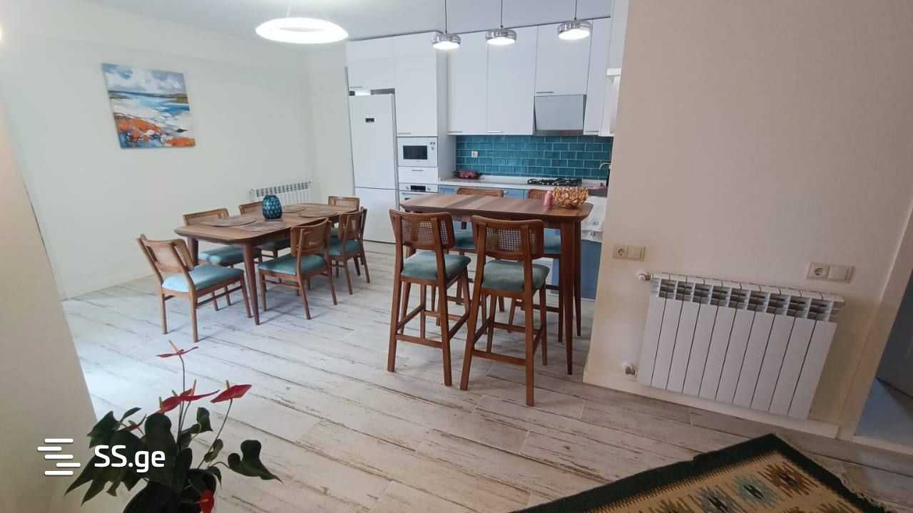 5 Room Private House For Sale view 4