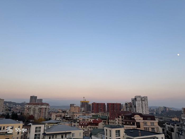 https://static.ss.ge/20251218/3_45042989-abfc-422d-a1c8-90be114e77c3_Thumb.jpg