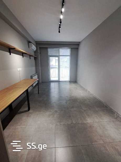 https://static.ss.ge/20251218/4_598fad4d-5281-4027-b6a8-32d287467b10_Thumb.jpg