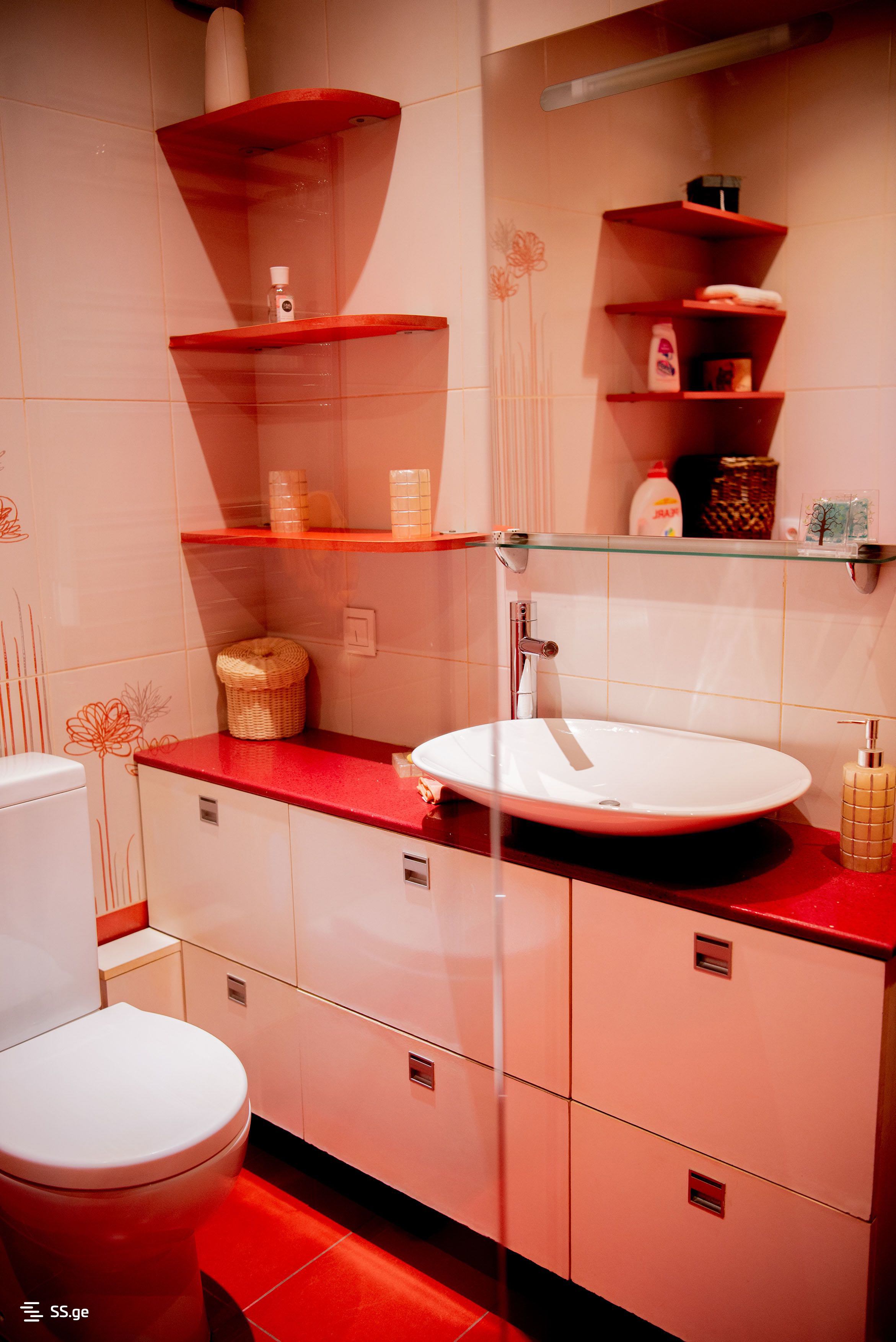 5 Room Flat For Sale view 2