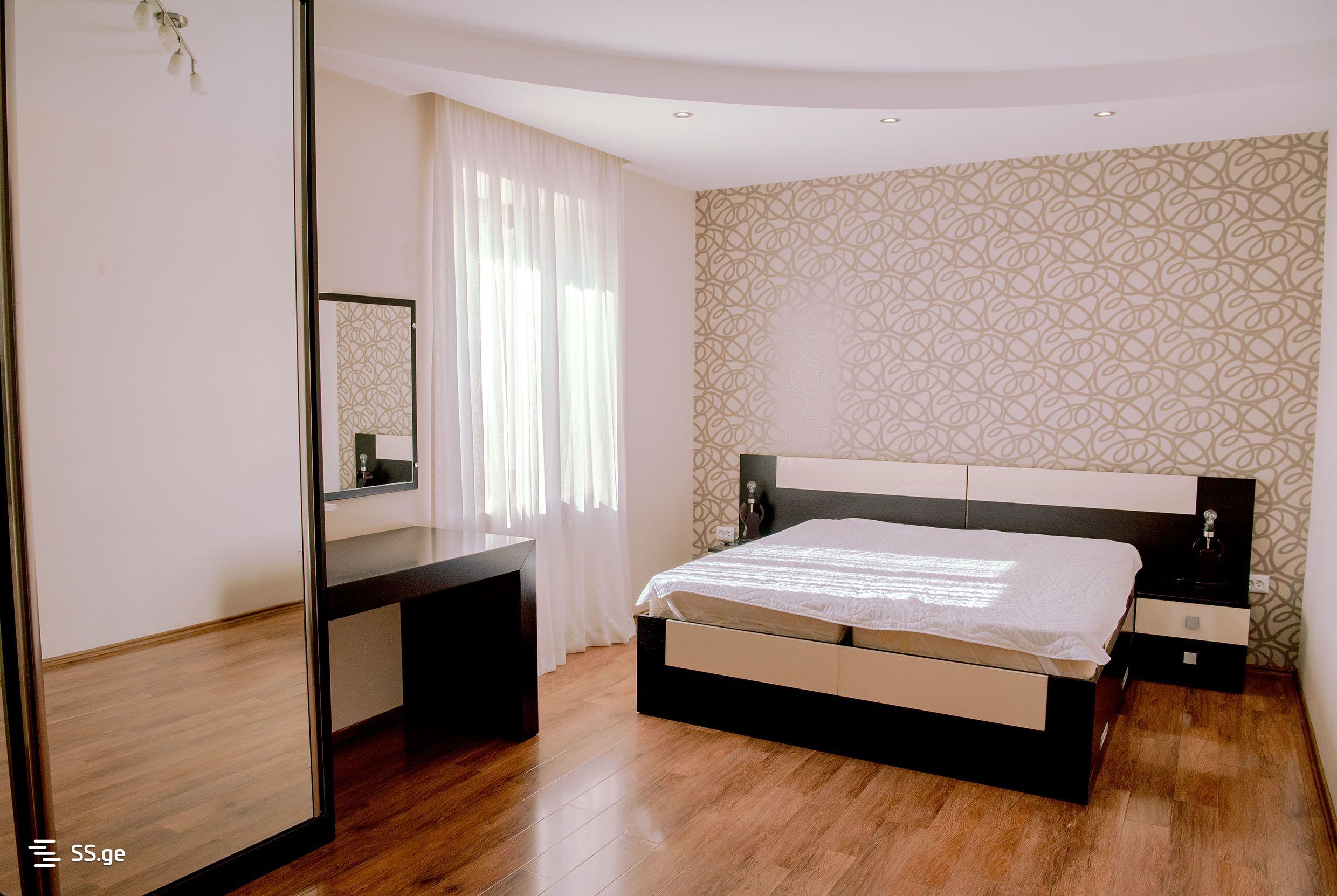 5 Room Flat For Sale view 5