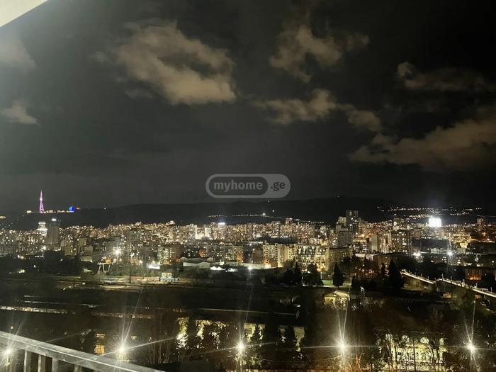 https://static.ss.ge/20251219/1_2b6deca6-3a21-48f1-a781-844f7dbc0078_Thumb.jpg