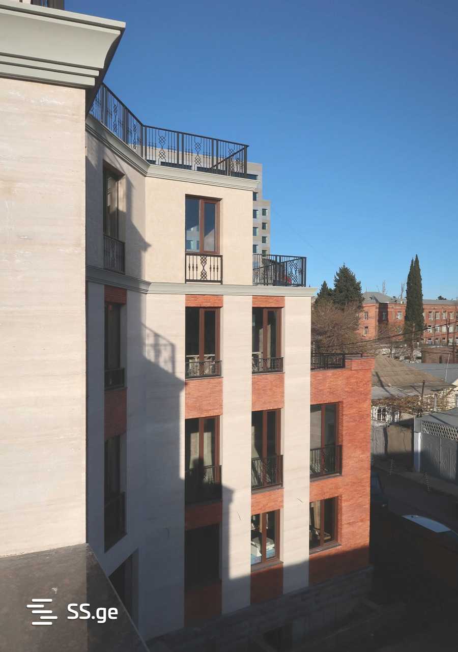 Hotel For Sale. Avlabari