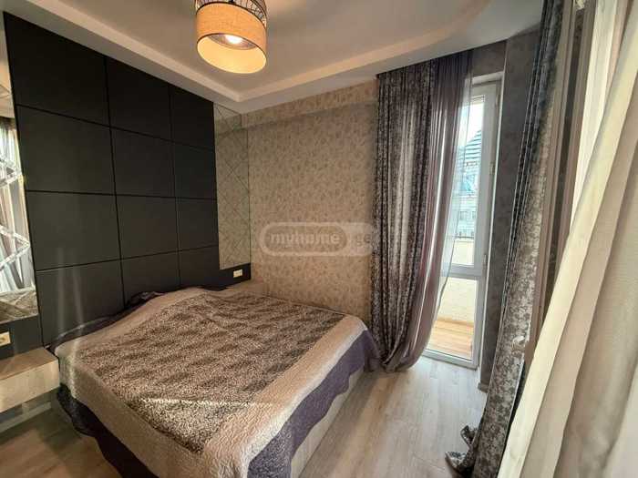 https://static.ss.ge/20251219/8_f79bead3-634d-45ca-be21-63cc8abc8346_Thumb.jpg