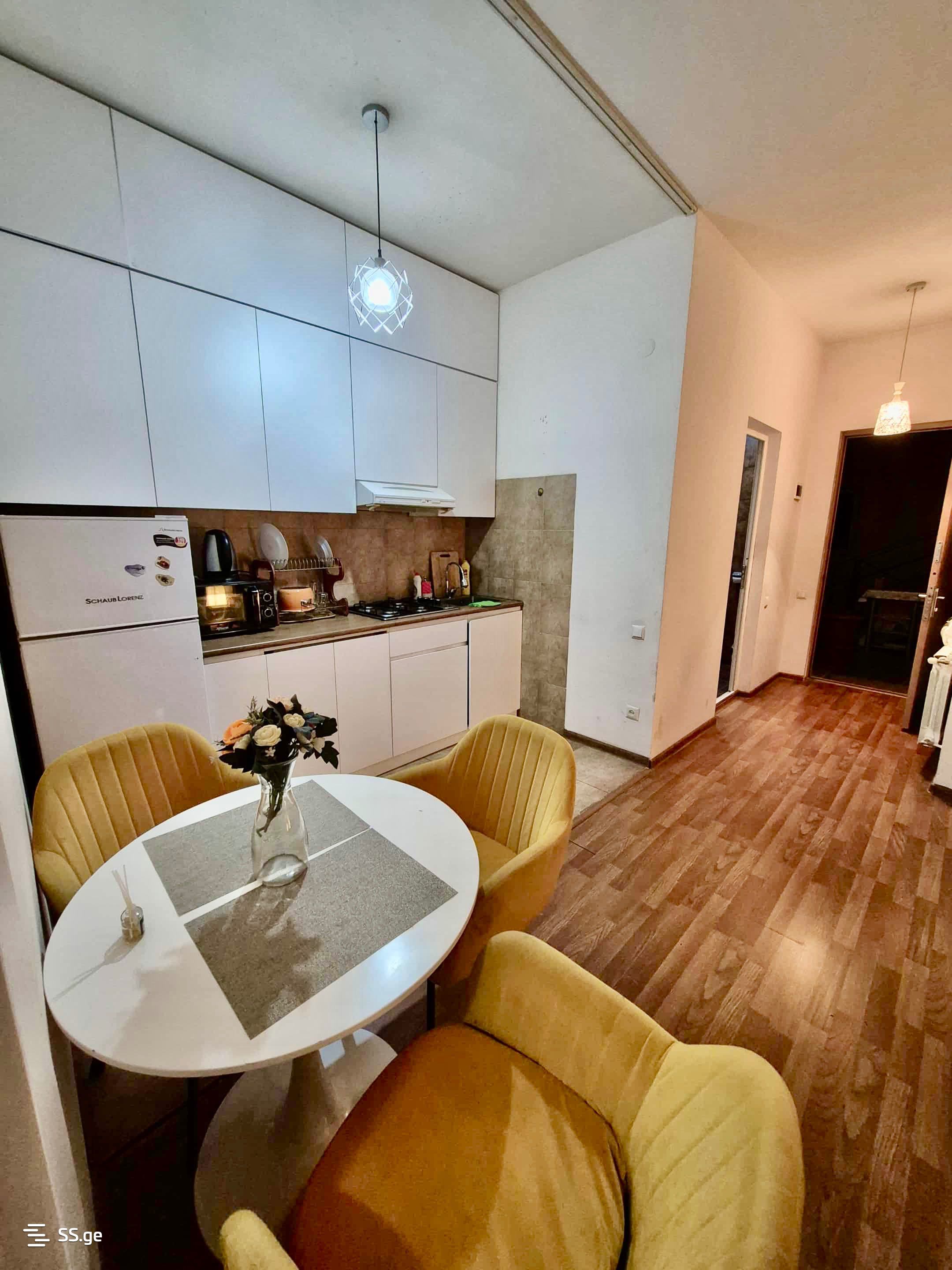 2 room Flat Daily rent. Saburtalo - Widok 4