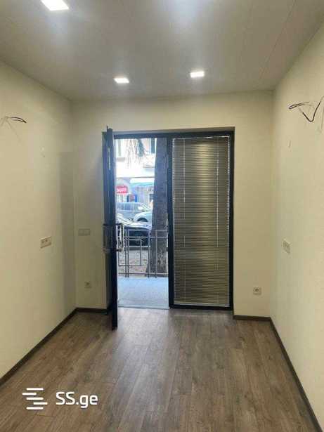 https://static.ss.ge/20251220/17_afb30f72-ae70-4de0-b7b3-20b24dc11f61_Thumb.jpg