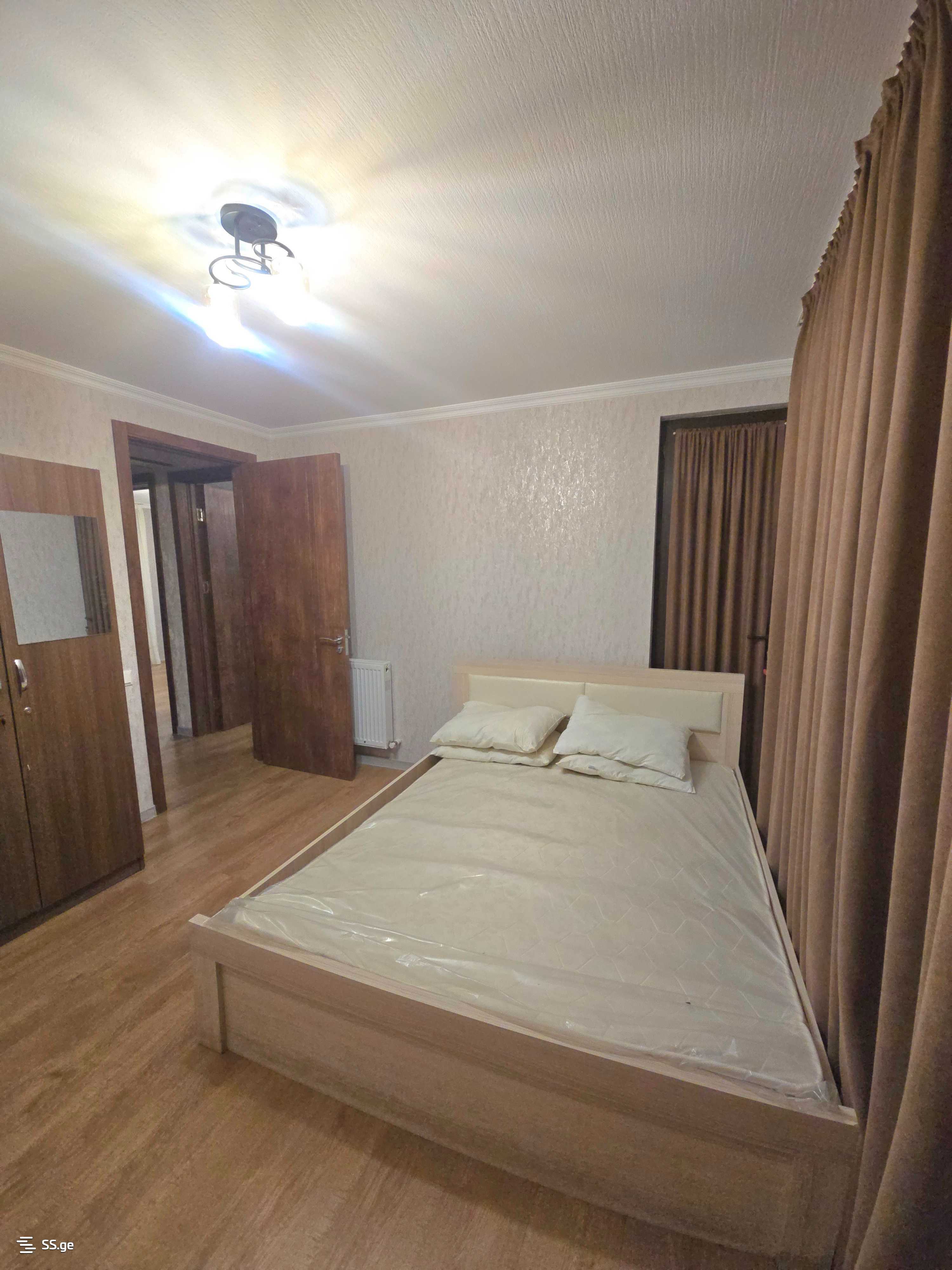 4 Room Private House For Rent. Ivertubani view 8