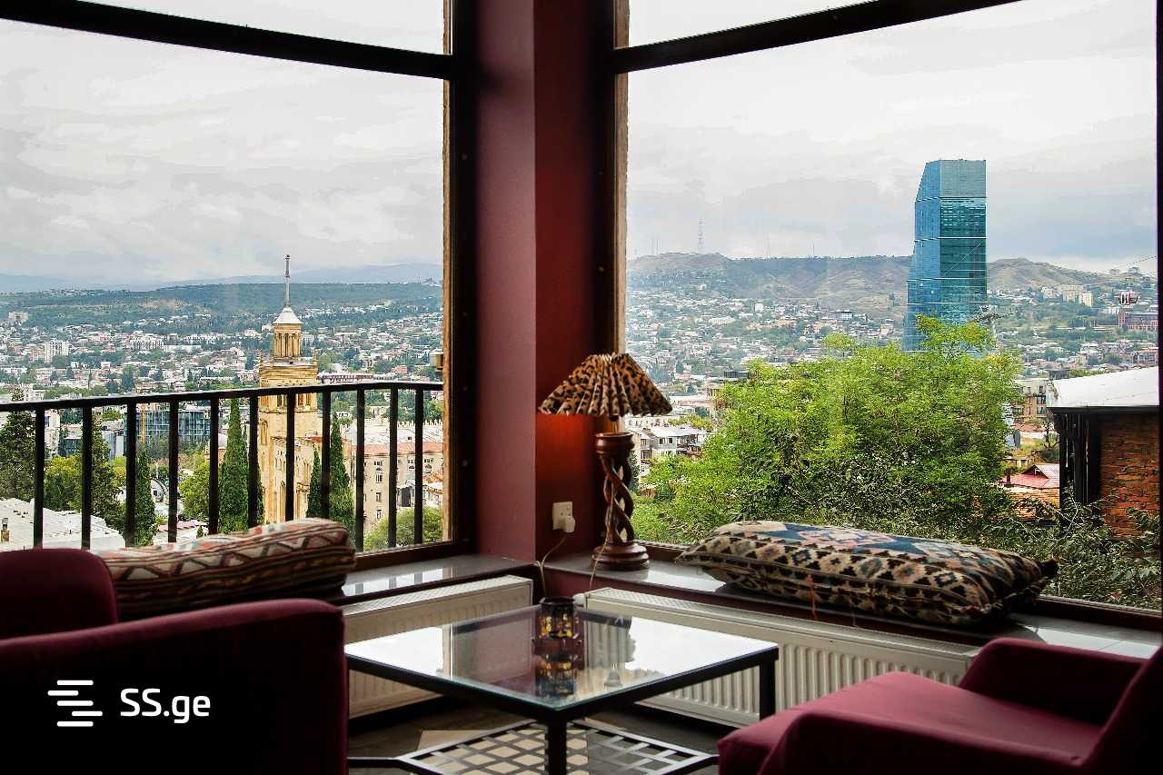 31 Room Hotel For Sale view 10