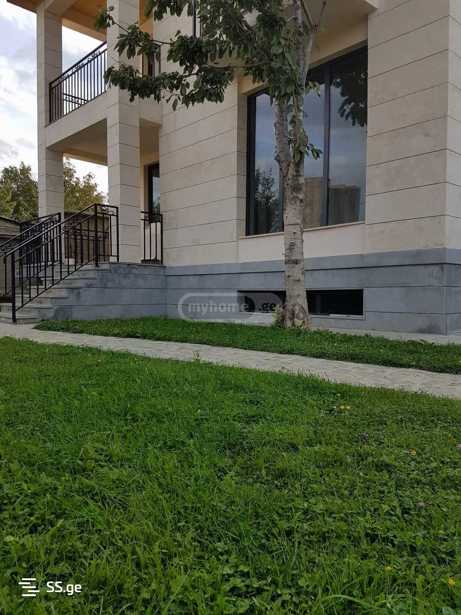 https://static.ss.ge/20251224/1_47767c77-42c2-45ba-bf25-284a5a547b8e_Thumb.jpg