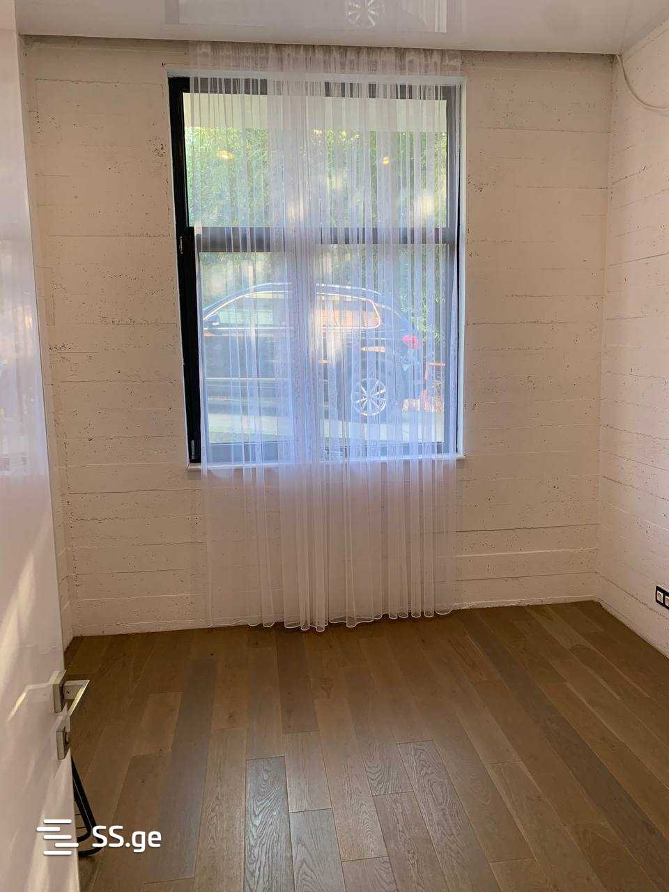 5 Room Private House For Sale view 8