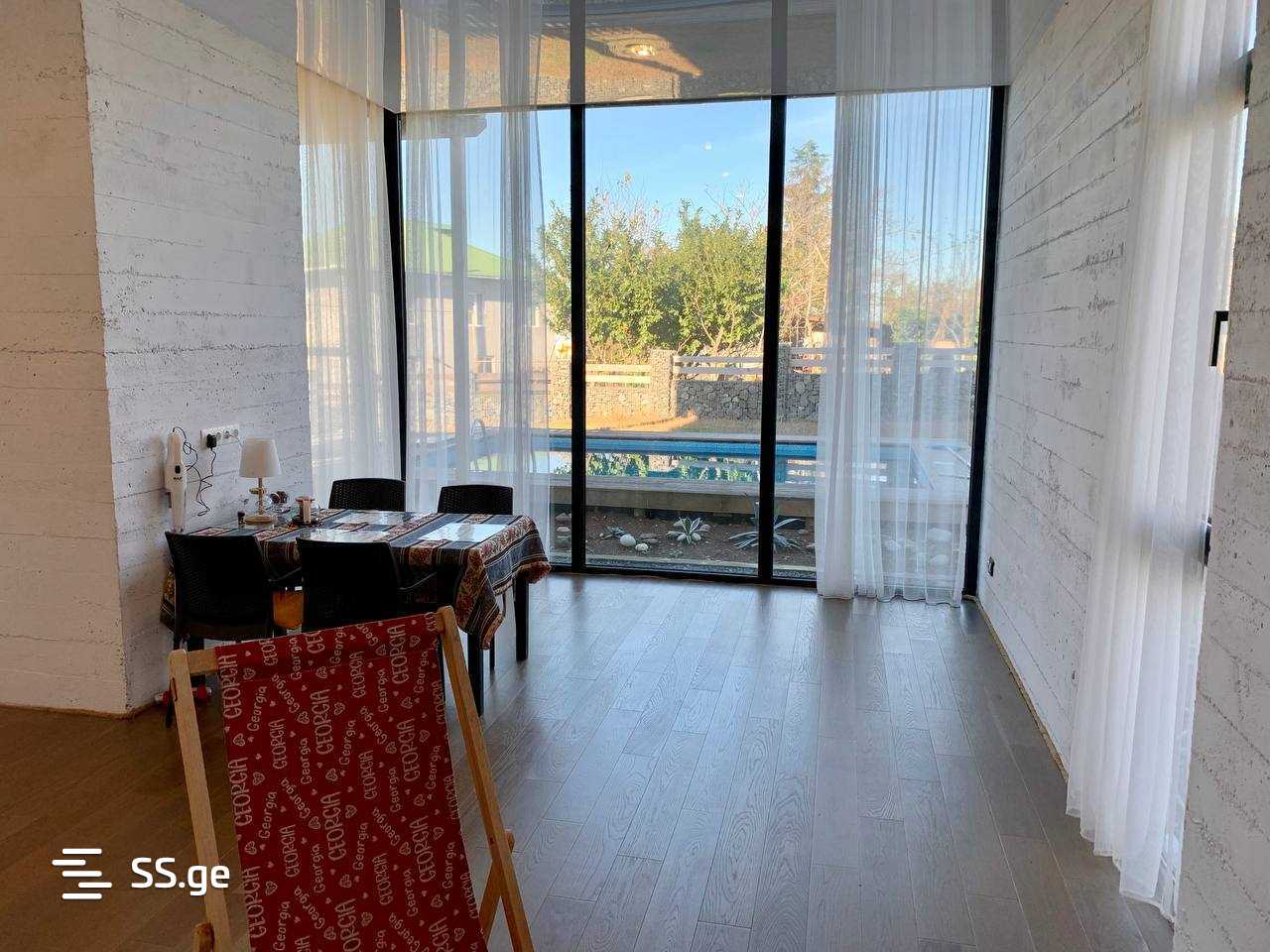 5 Room Private House For Sale view 7