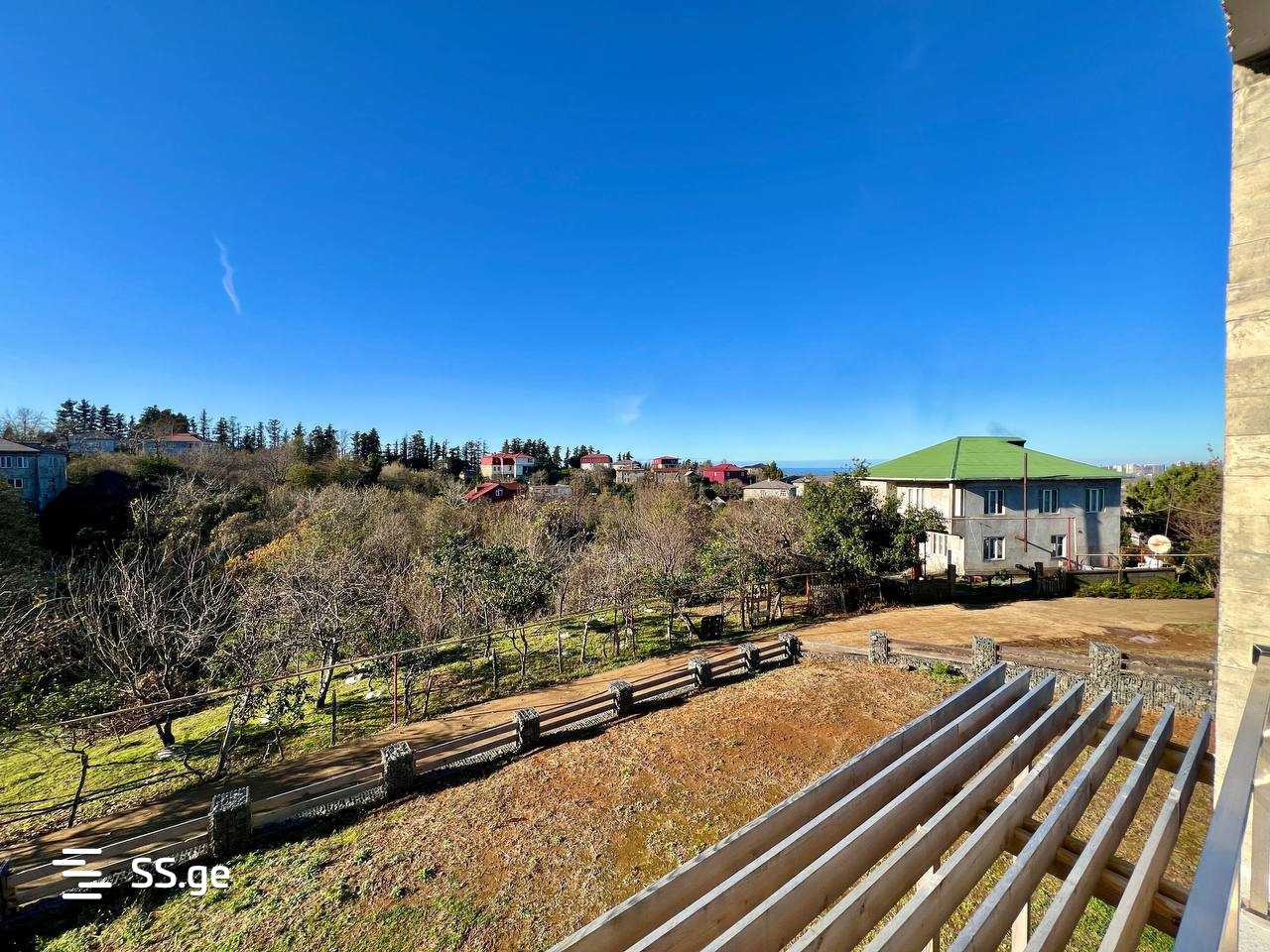5 Room Private House For Sale view 14