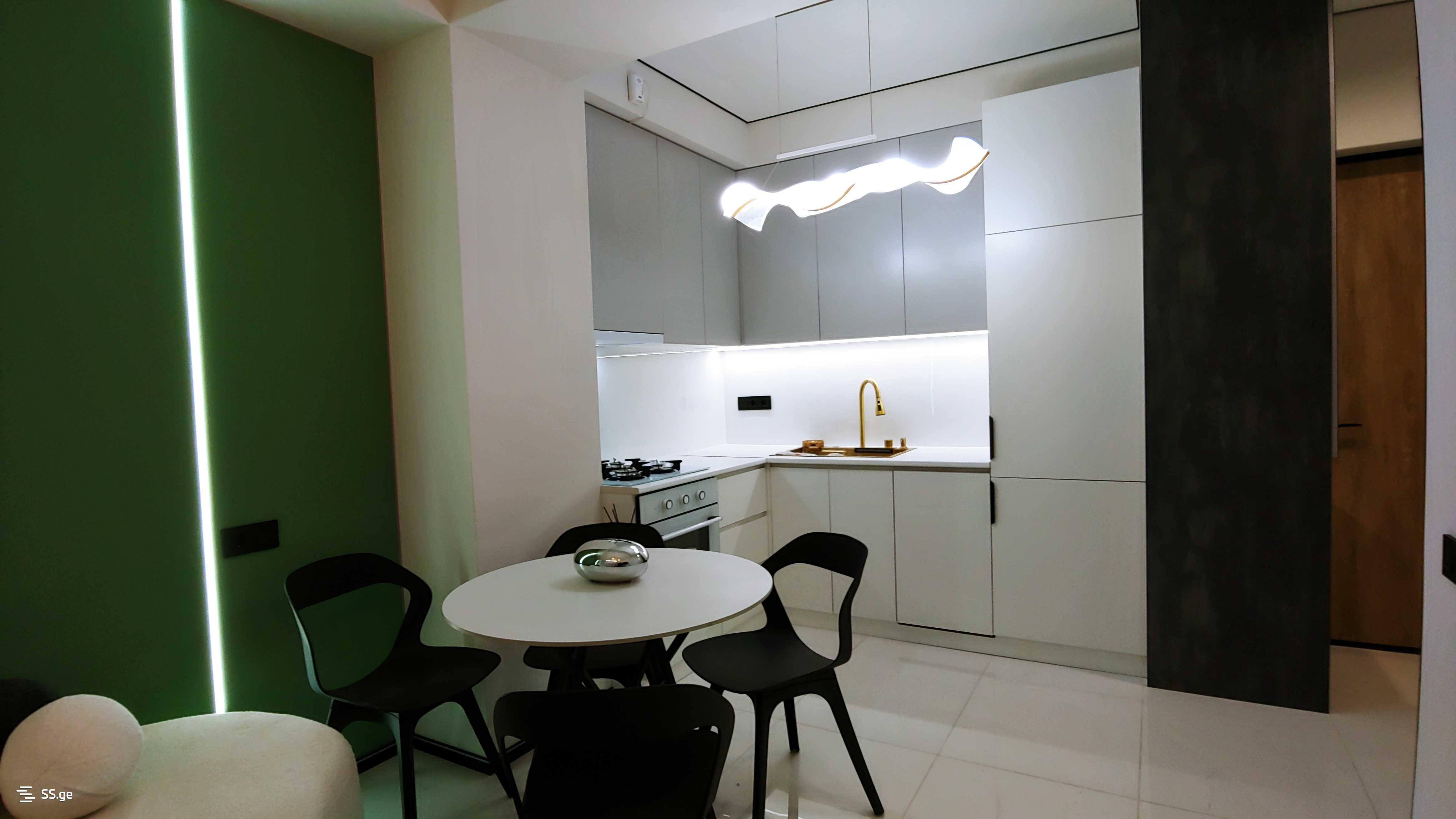 იყიდება 2 ოთახიანი ბინა ისანში - სურათი #2