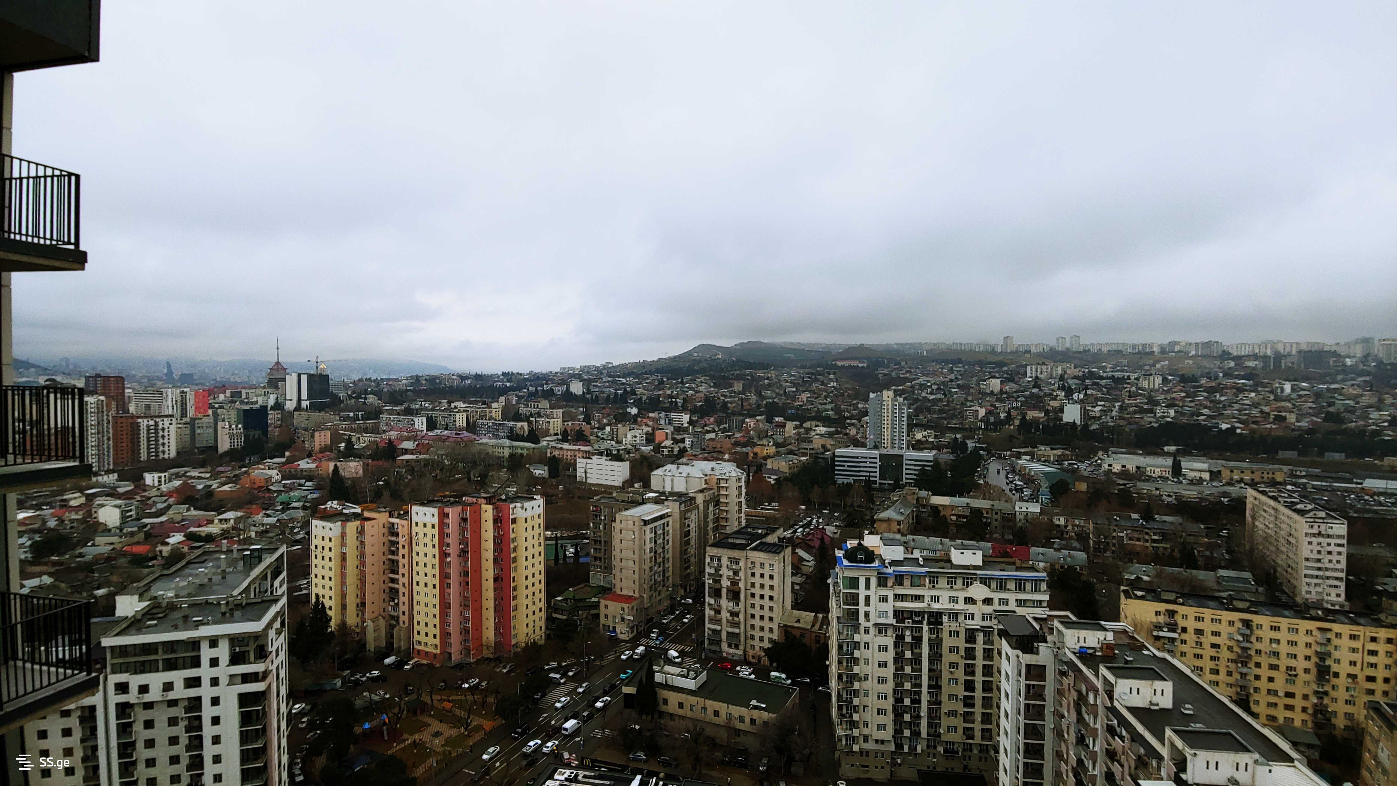 იყიდება 2 ოთახიანი ბინა ისანში - სურათი #11