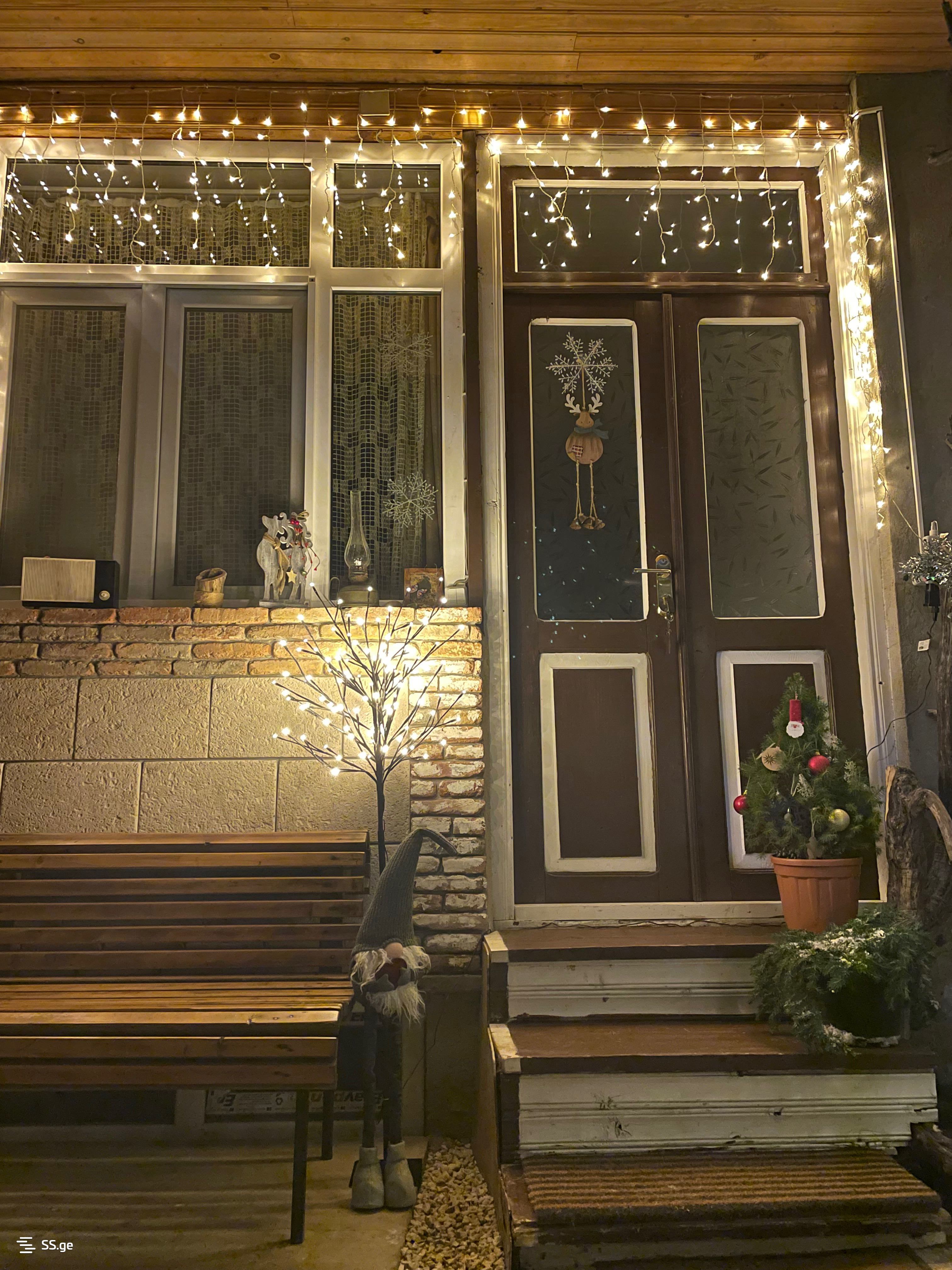 2 Room Private House Daily Rent. Borjomi view 13