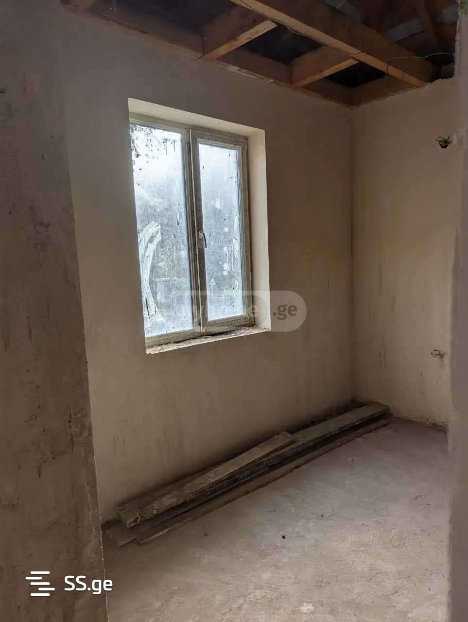 6 Room Private House For Sale view 13