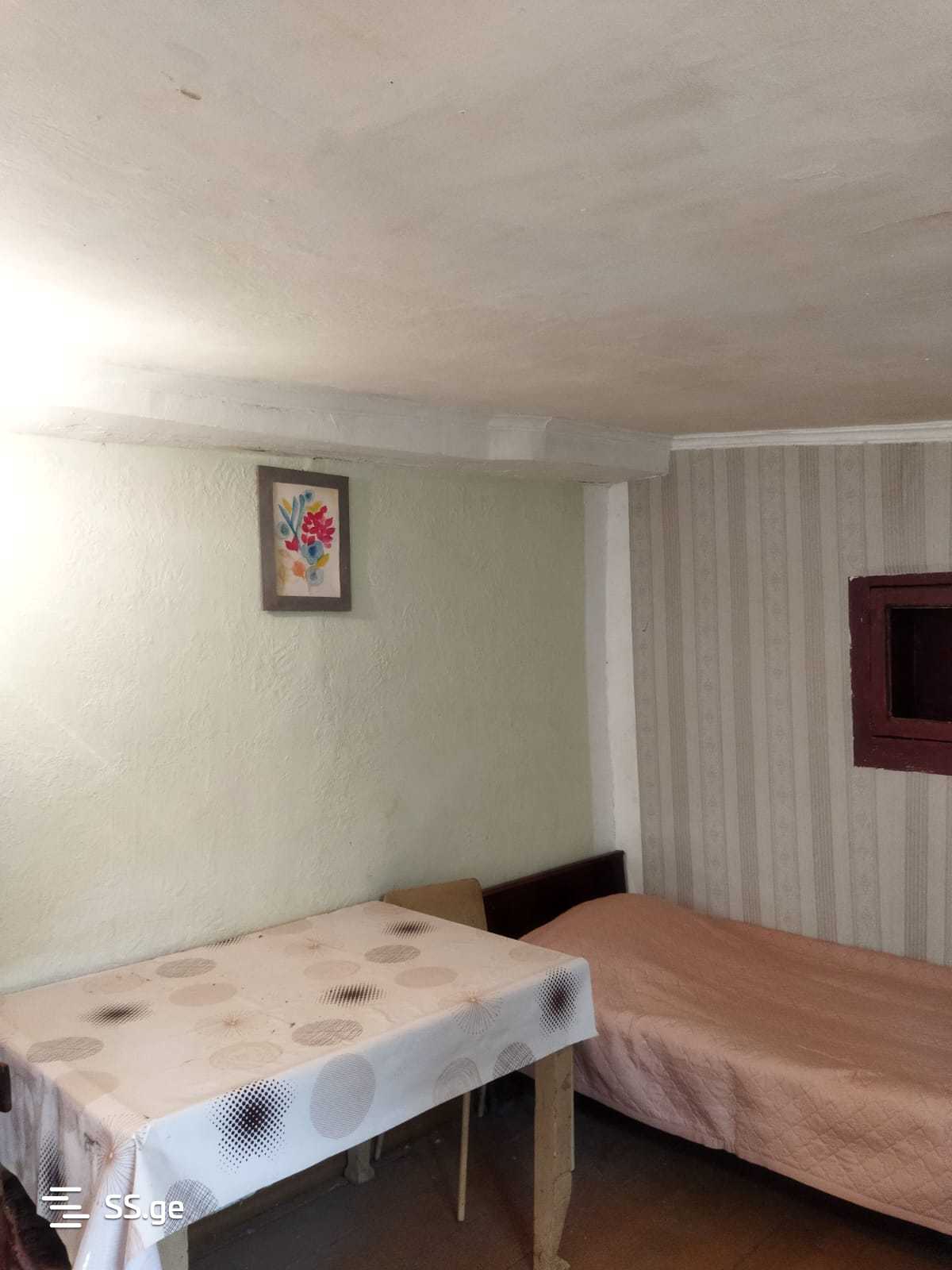 1 Room Private House Daily Rent. Isani view 3