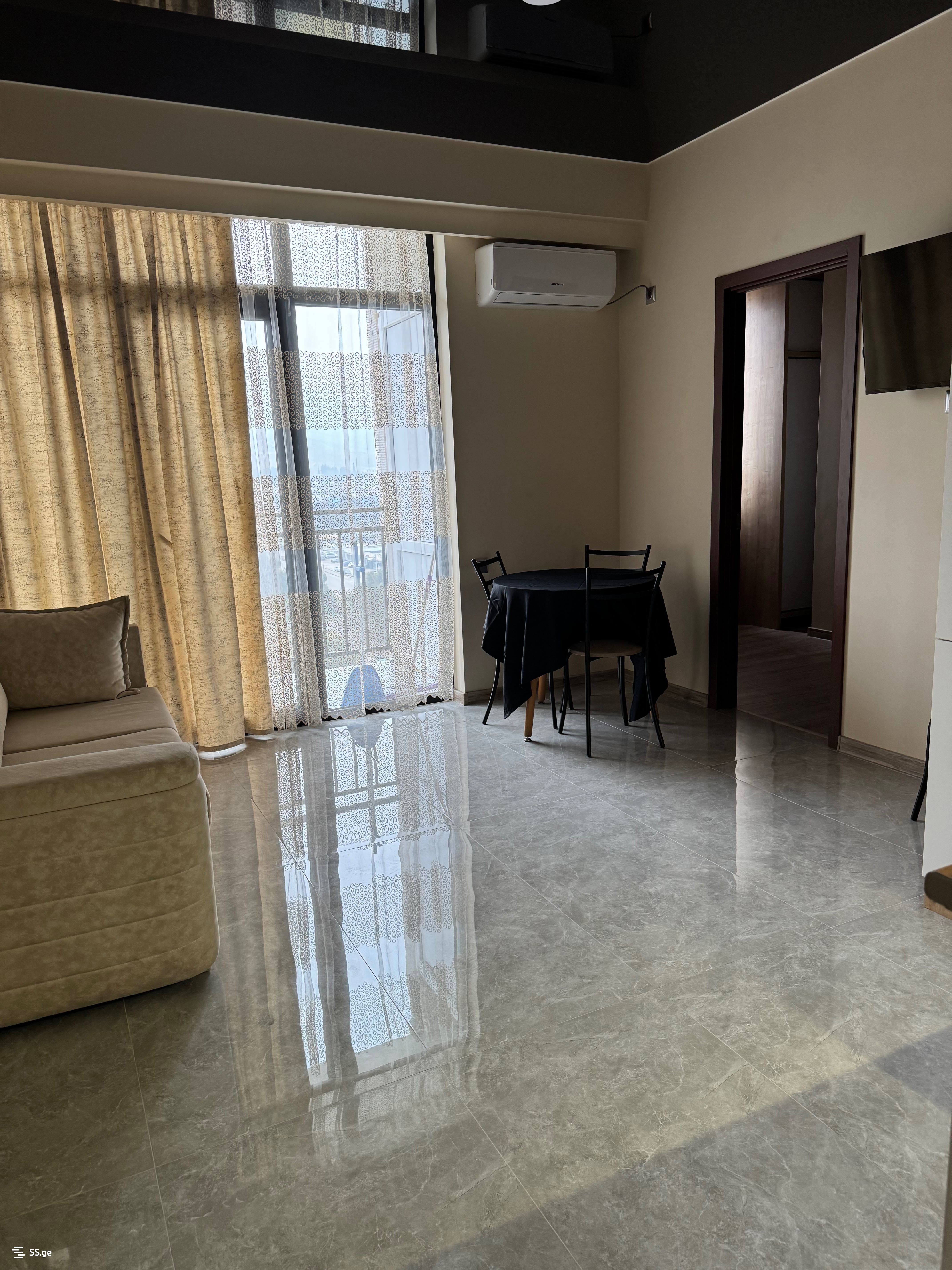 2 Room Flat Daily Rent. Rustavi view 11