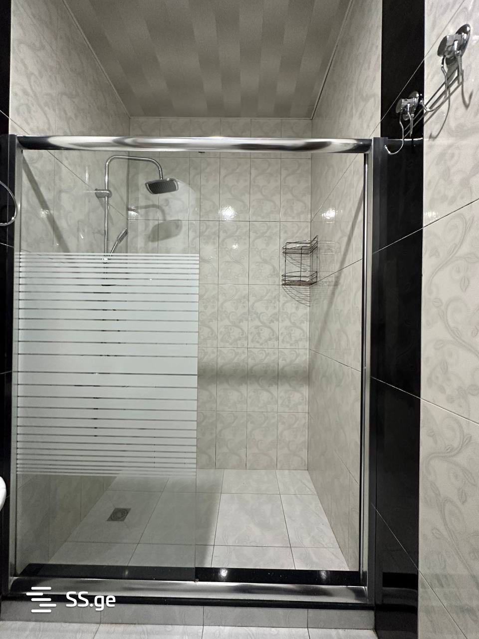 3 room Flat For Sale. Batumi - Meer