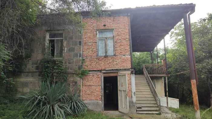 5 room Private House For Sale. Jugaani