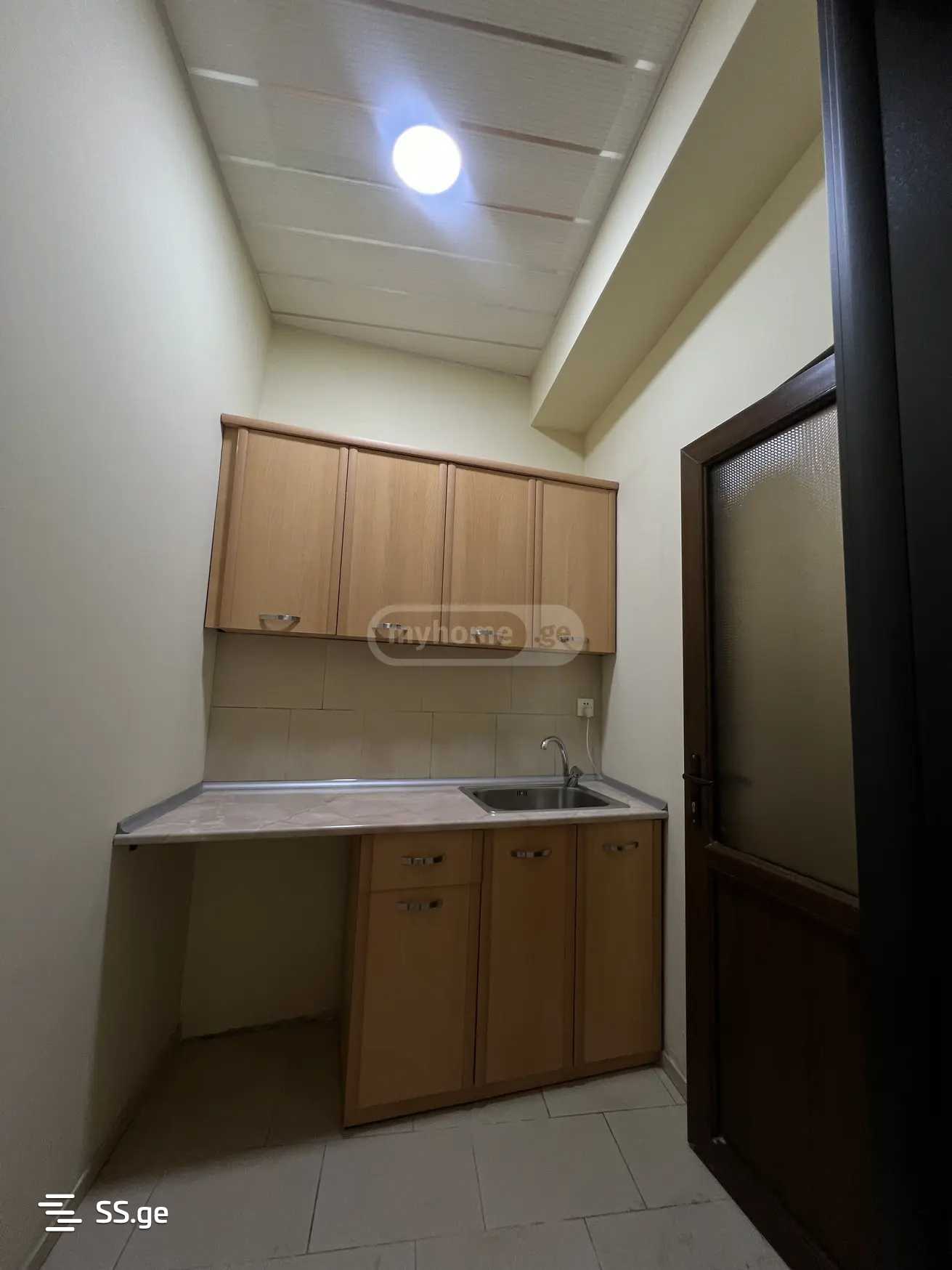 Office For Rent. Isani view 10