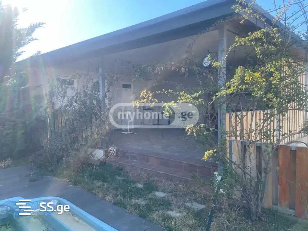 6 room Summer Cottage For Sale. Saguramo