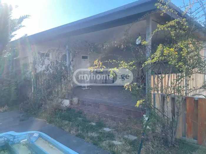 6 room Summer Cottage For Sale. Saguramo