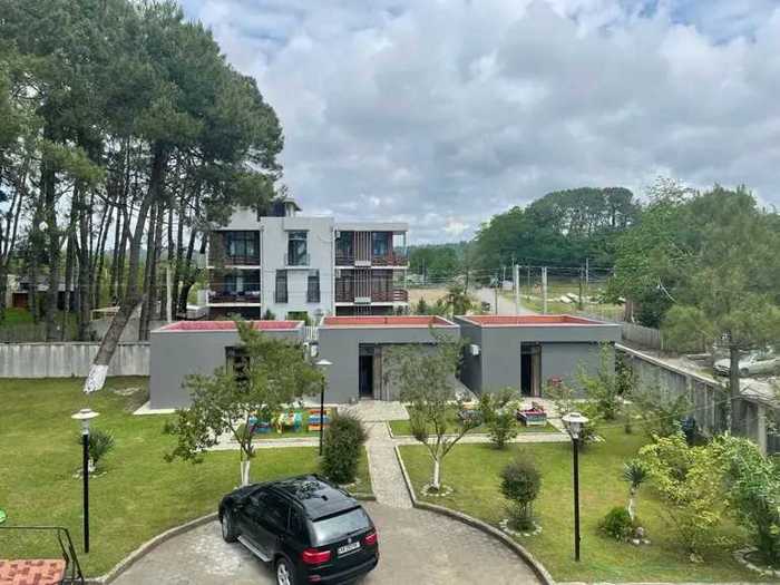 8 room Summer Cottage For Sale. Kaprovani