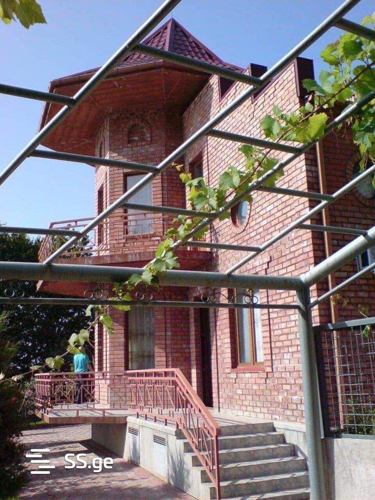 5 Room Private House For Sale view 6