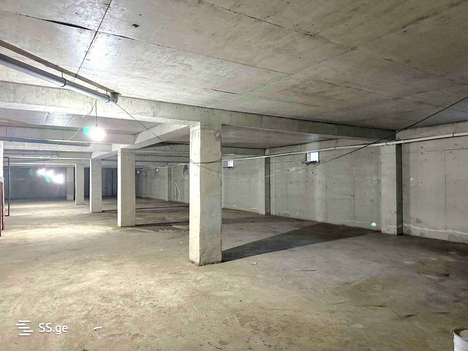 Store-Industrial Property For Sale. Isani view 12
