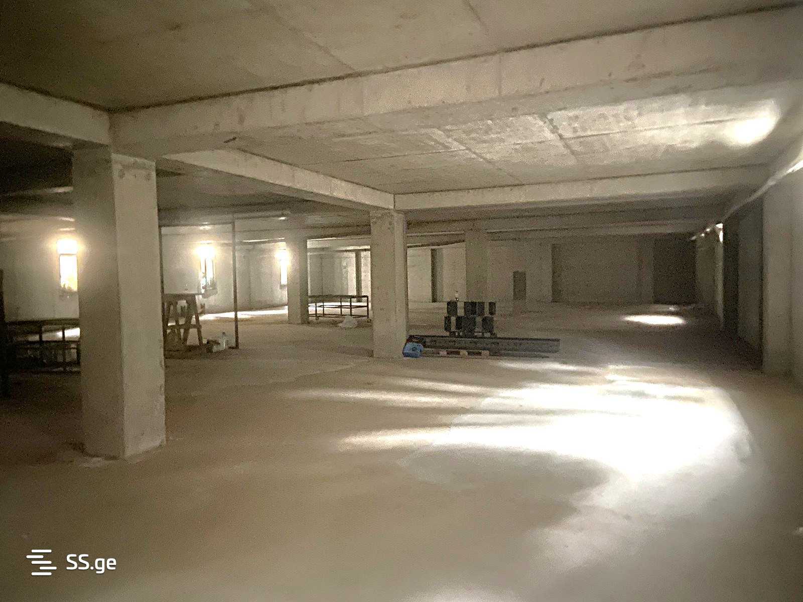 Store-Industrial Property For Sale. Isani, 3 of 4