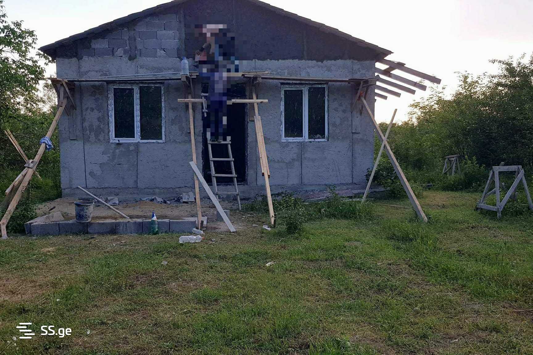 3 room Summer Cottage For Sale. Saguramo