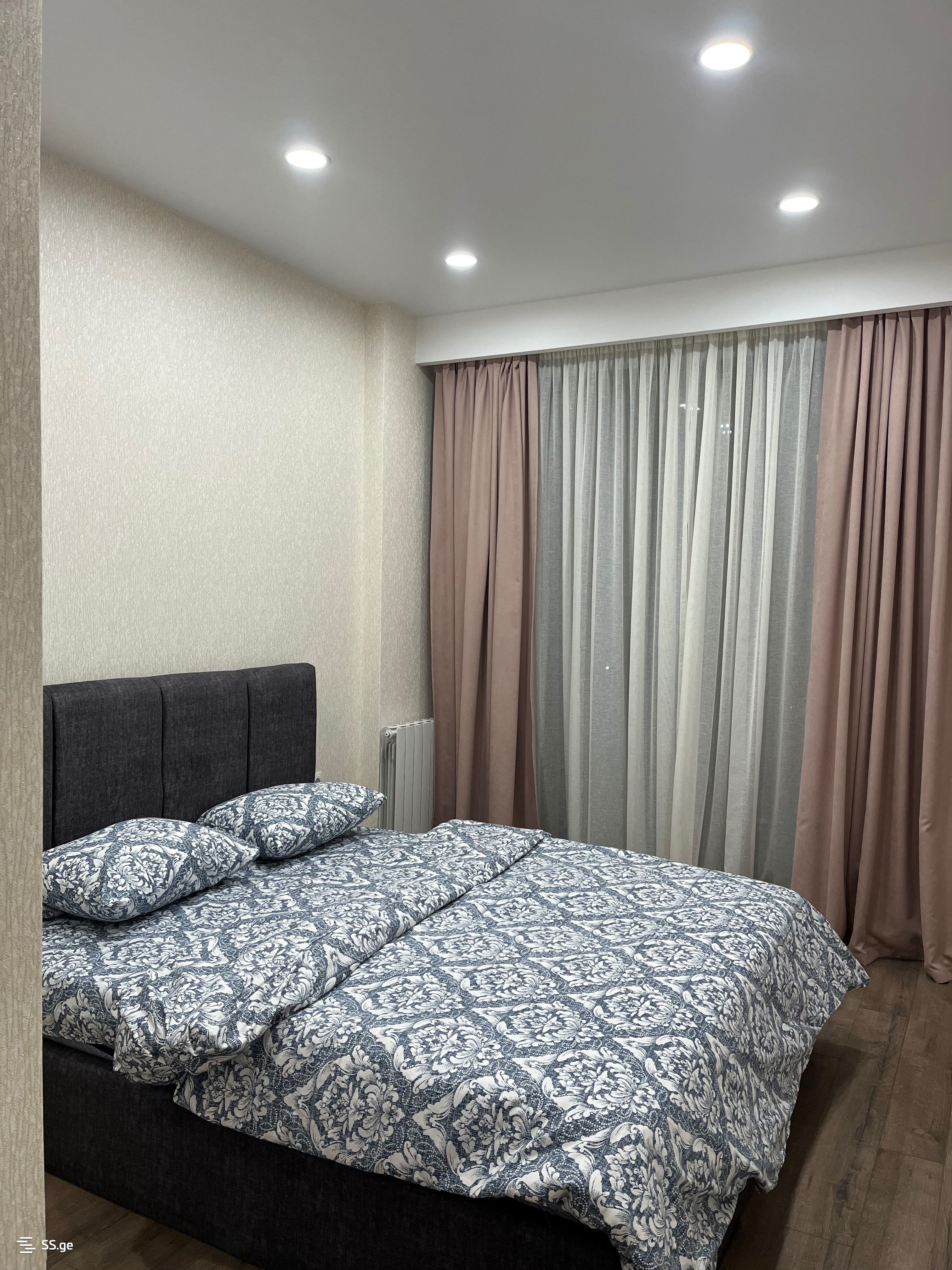 2 room Flat Daily rent. Didi digomi - Widok 3