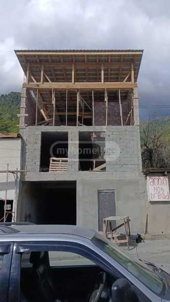 Commercial space For Sale. Mestia