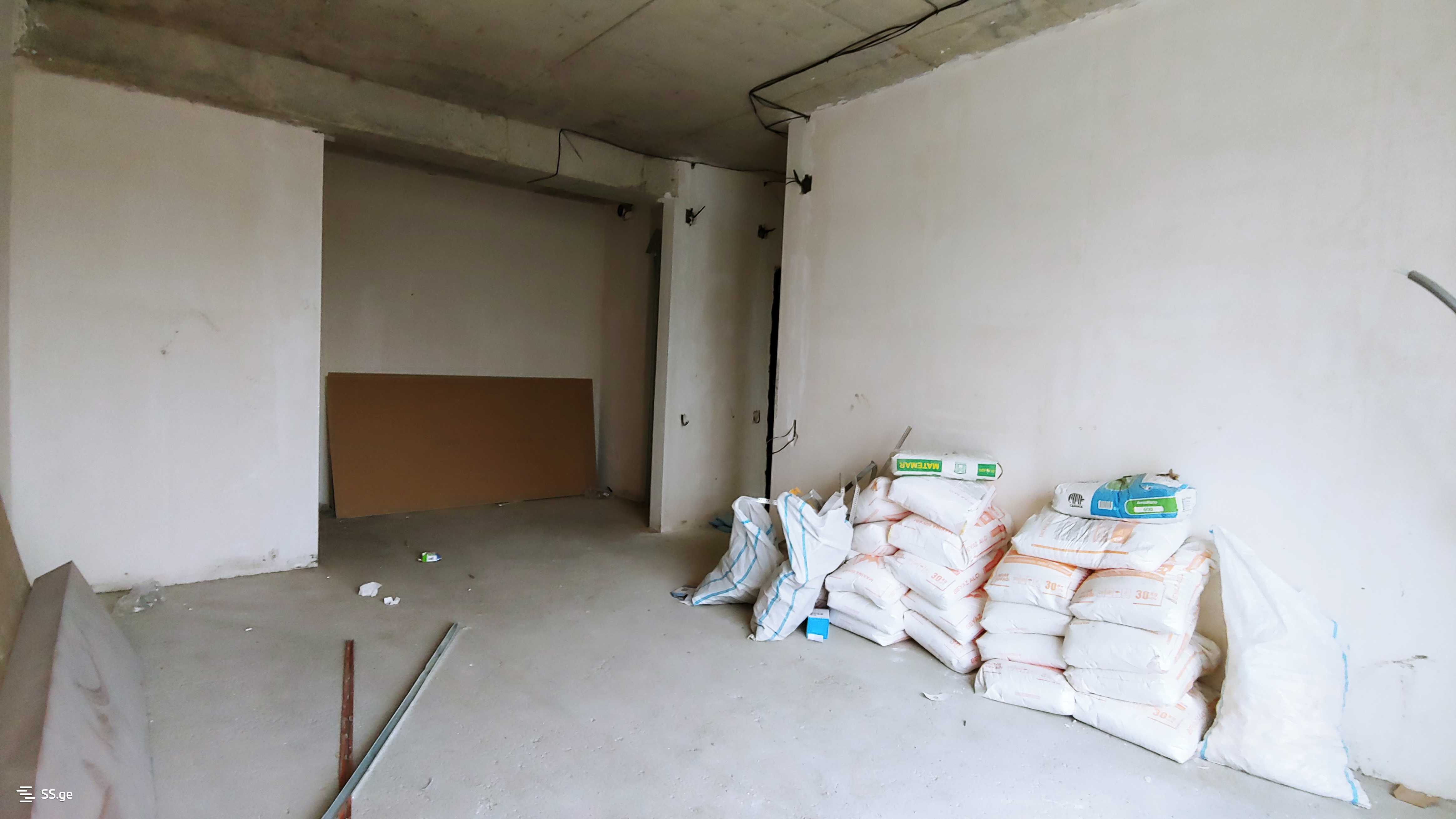 იყიდება 2 ოთახიანი ბინა ორთაჭალაში - სურათი #1