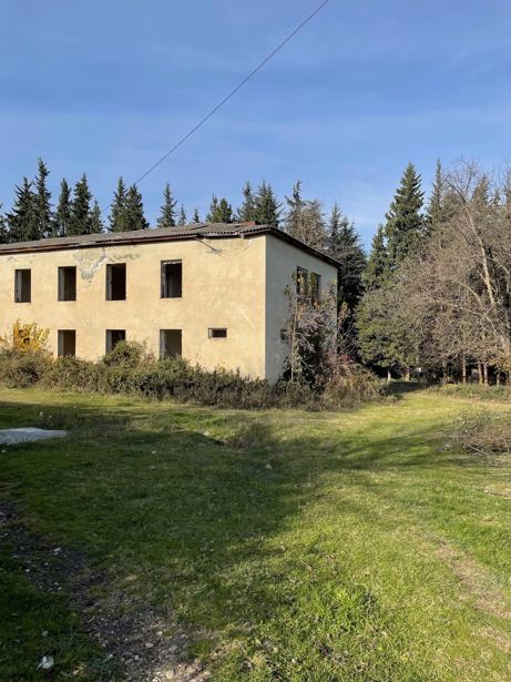 Commercial space For Sale. Kvemo Khodasheni