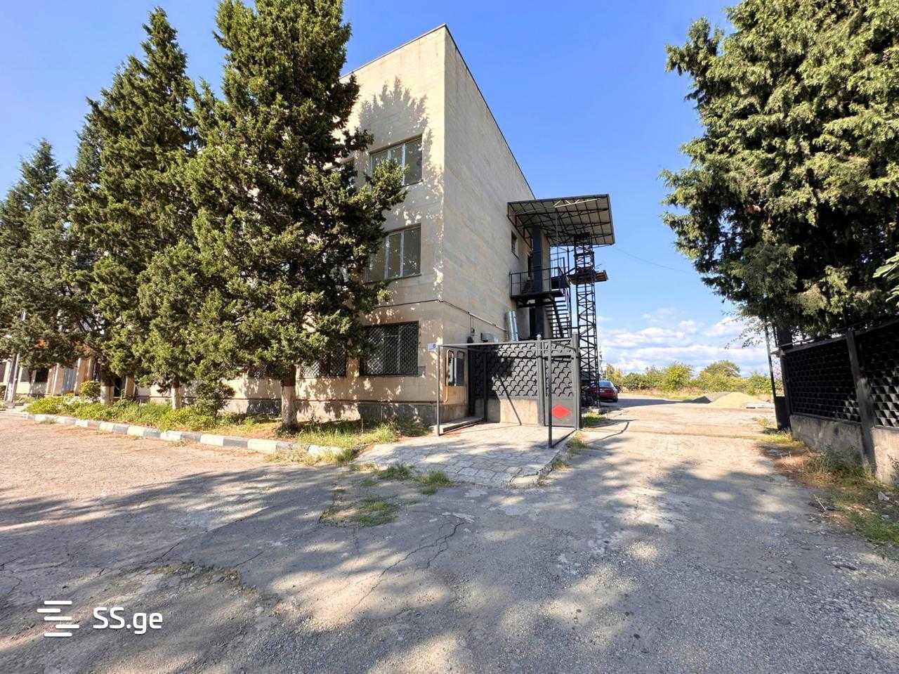 Store-Industrial Property For Rent. Rustavi view 9