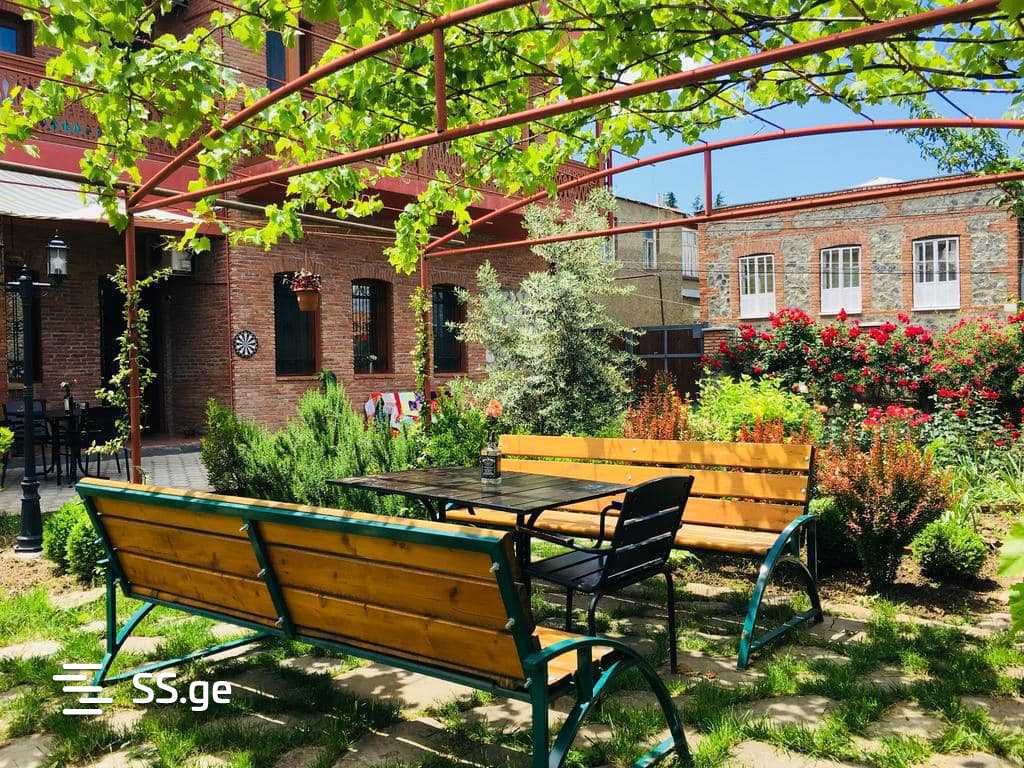 16 Room Hotel For Sale view 3