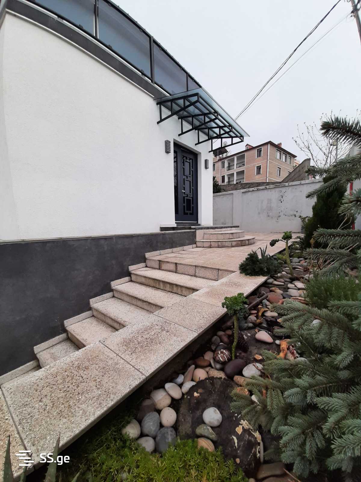 4 Room Private House For Sale view 15