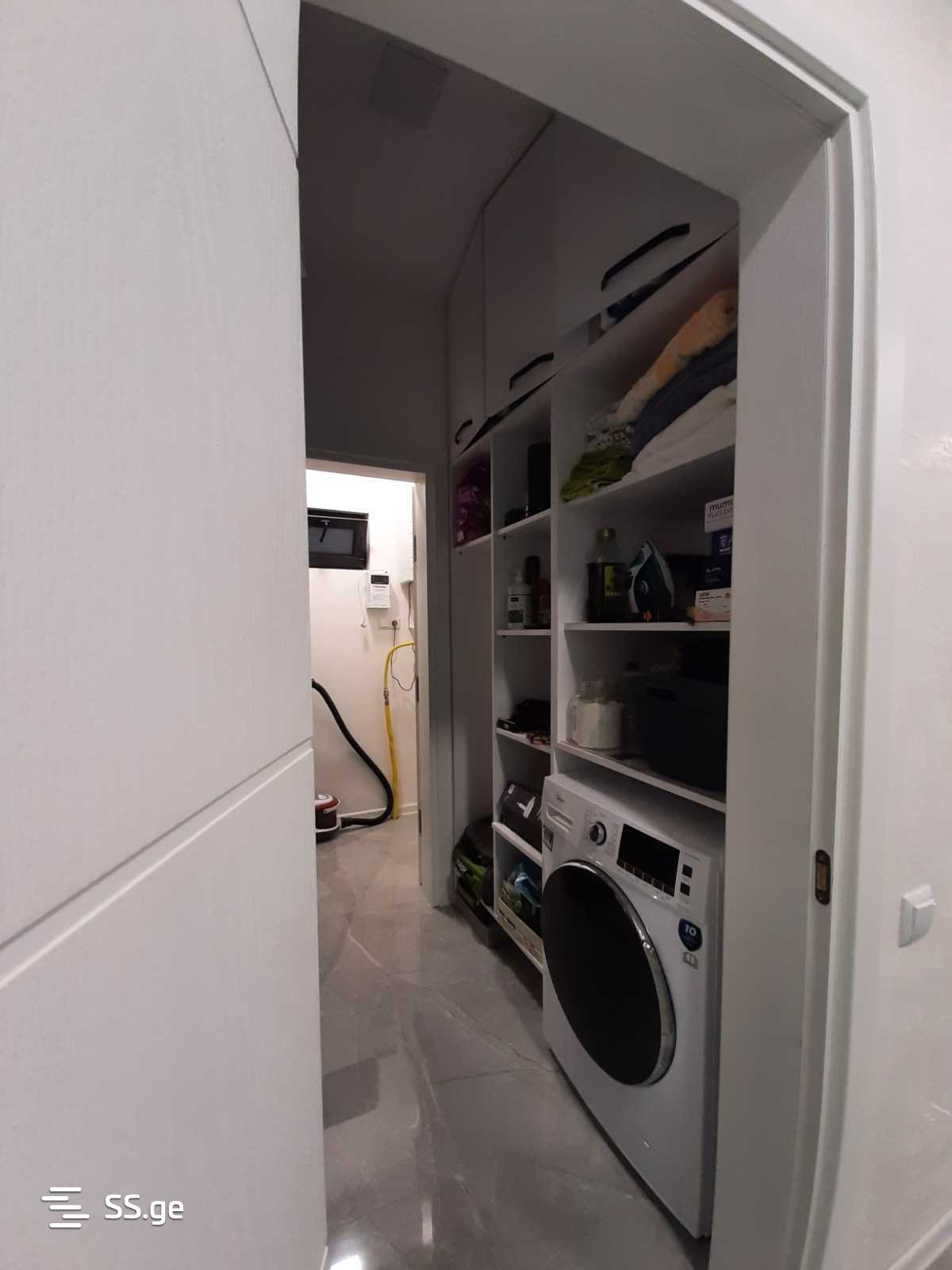 4 Room Private House For Sale view 14