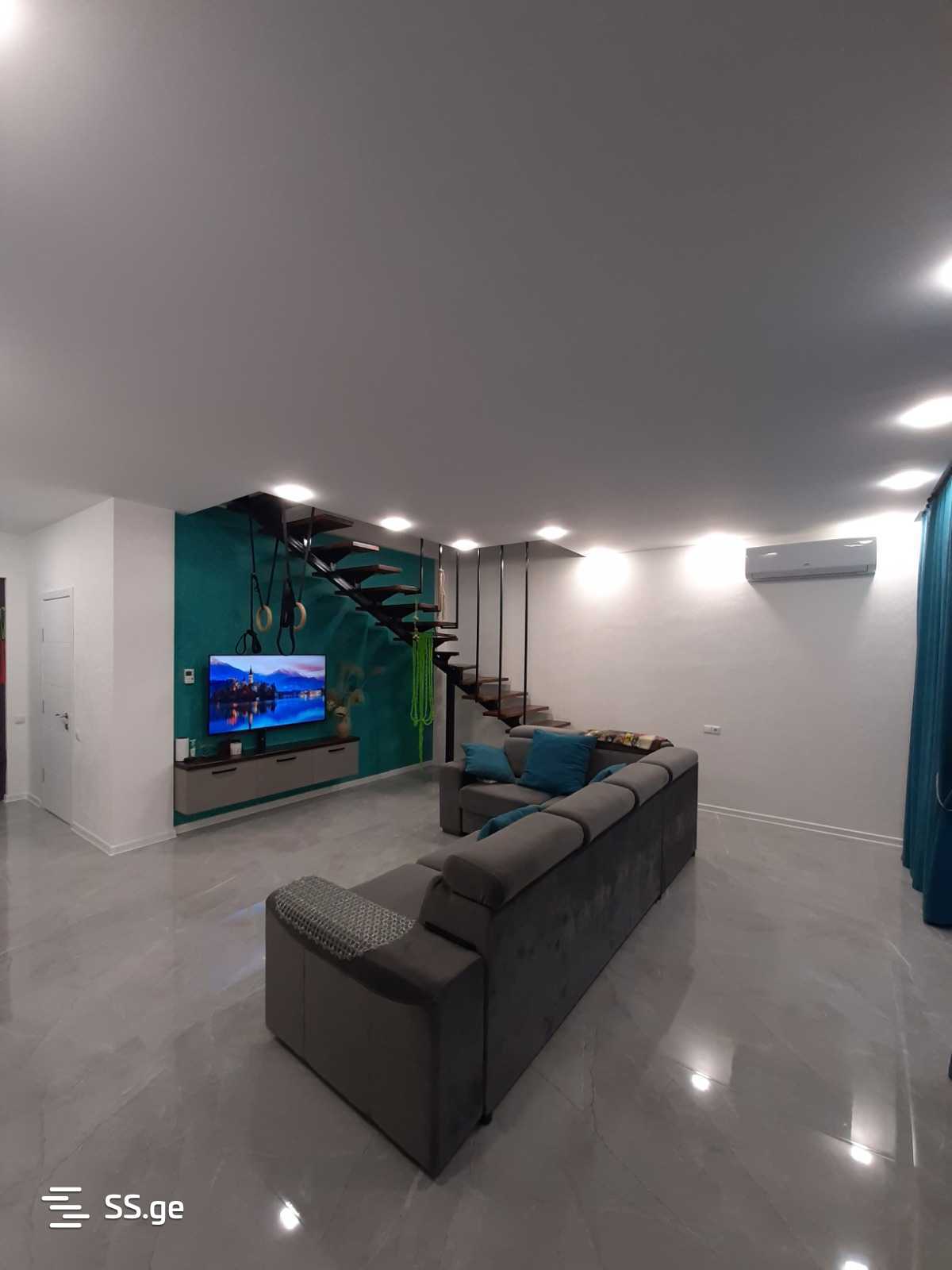 4 Room Private House For Sale view 10
