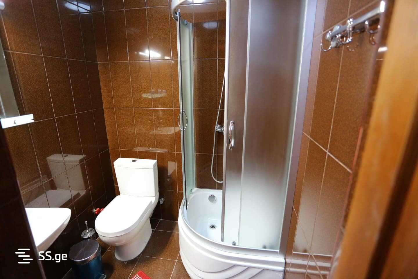 16 Room Hotel For Sale view 5